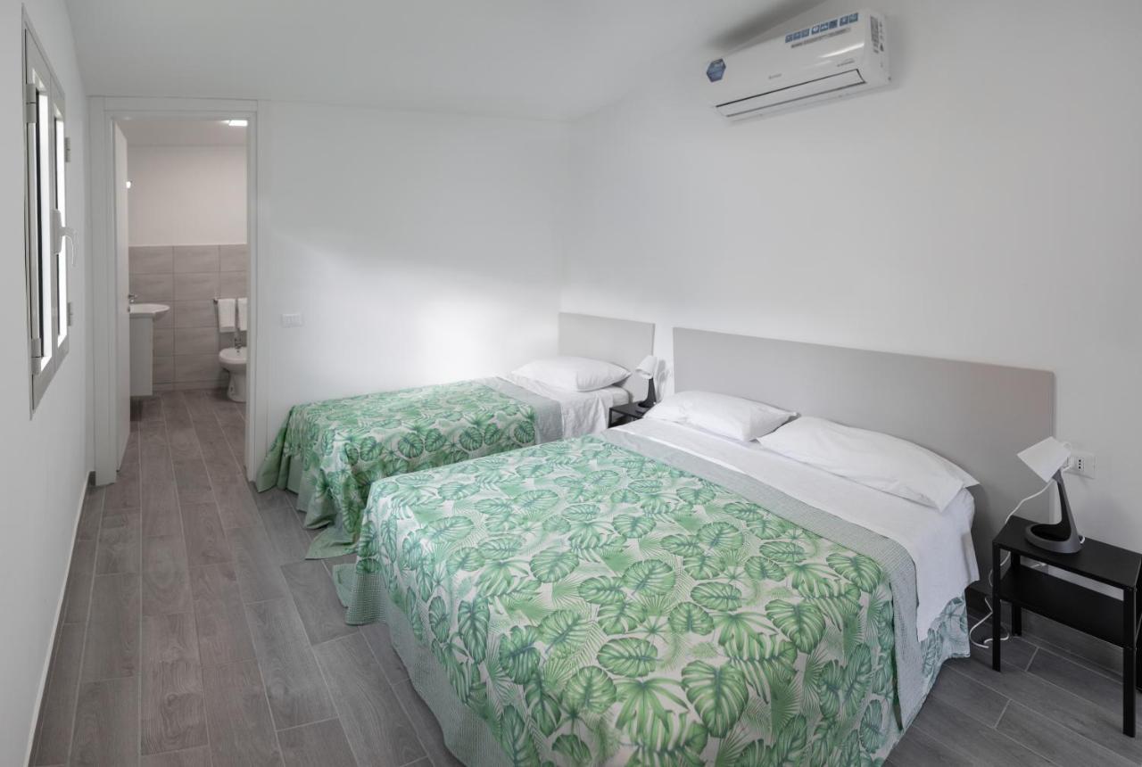 Villaggio Camping Poseidon - Bungalows & Rooms With Sea View In Nature Santa Caterina Dello Ionio Marina Exterior photo